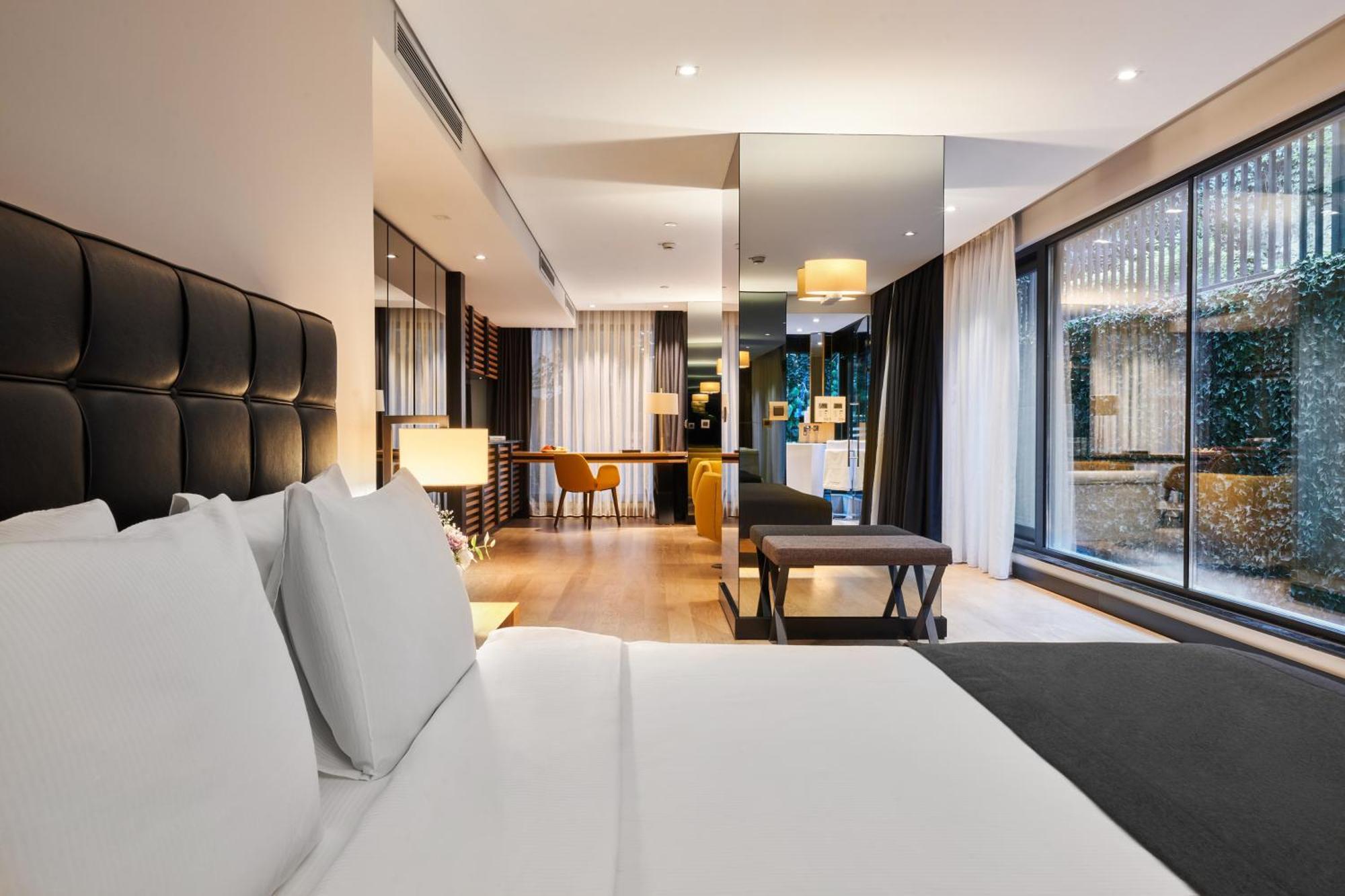 Metropolitan Hotels Bosphorus - Special Category Istanbul Exterior photo