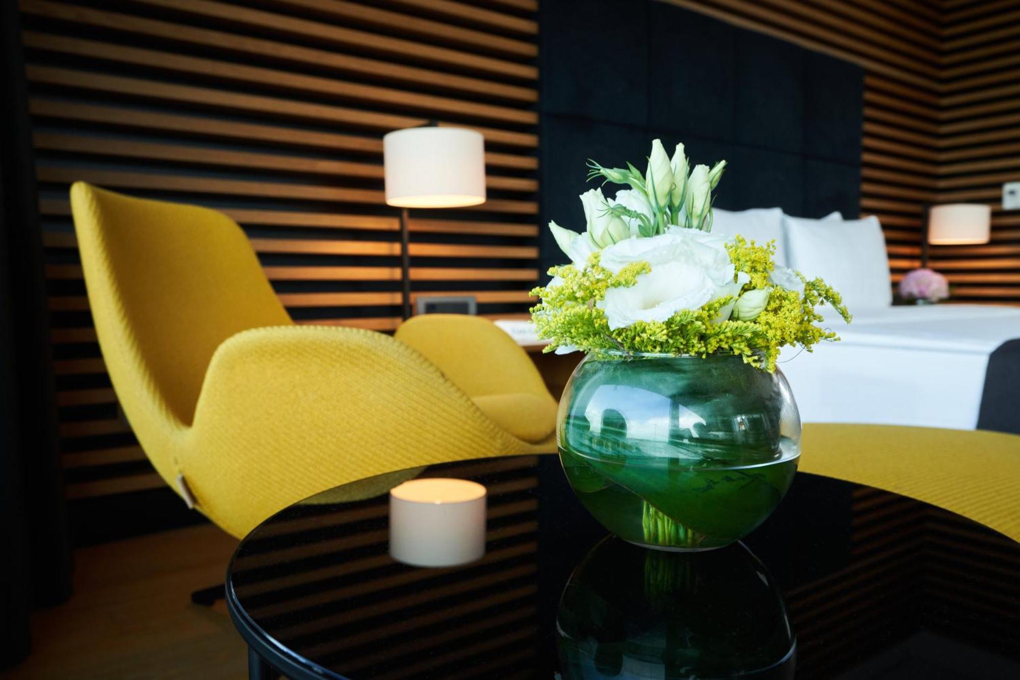 Metropolitan Hotels Bosphorus - Special Category Istanbul Exterior photo